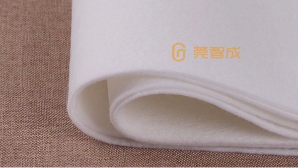 大量工業(yè)用于針刺無(wú)紡布工廠產(chǎn)品-作為保溫材料